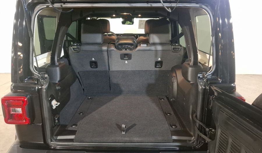 Jeep Wrangler 2.0 UNLIMITED SAHARA AUTO 4WD Suv 2024