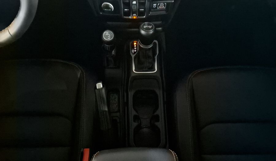 Jeep Wrangler 2.0 UNLIMITED SAHARA AUTO 4WD Suv 2024