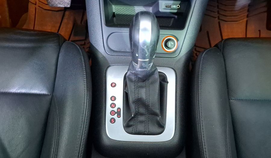 Volkswagen Tiguan 2.0 TRACK & FUN PIEL Suv 2016