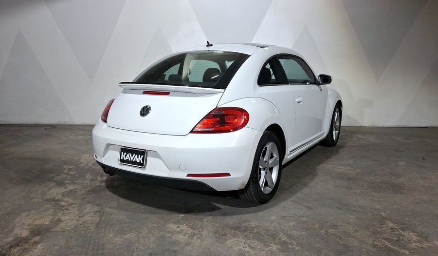 Volkswagen Beetle 2.5 SPORTLINE MT Hatchback 2016