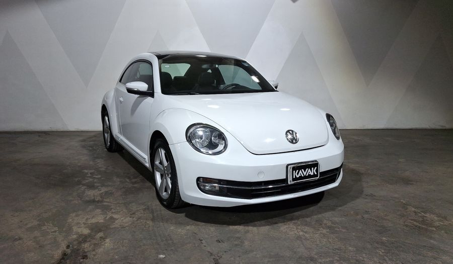 Volkswagen Beetle 2.5 SPORTLINE MT Hatchback 2016