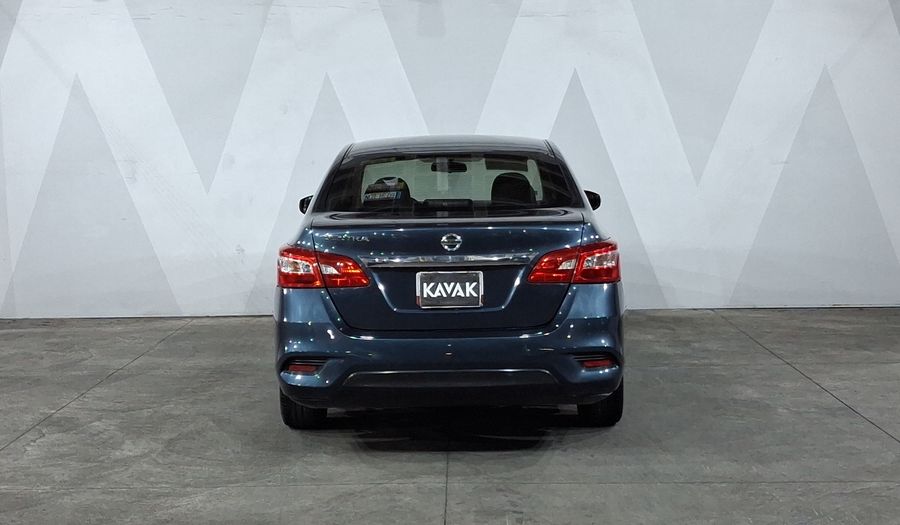 Nissan Sentra 1.8 ADVANCE Sedan 2018