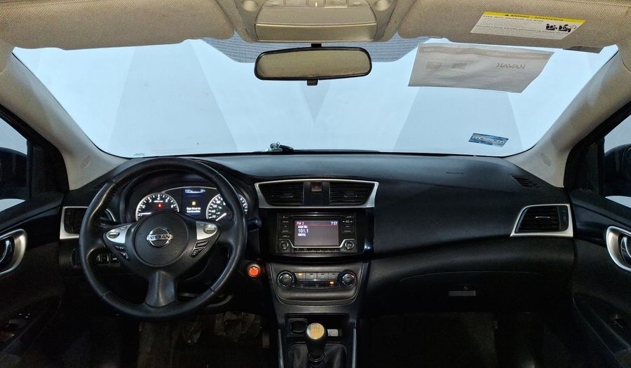 Nissan Sentra 1.8 ADVANCE Sedan 2018