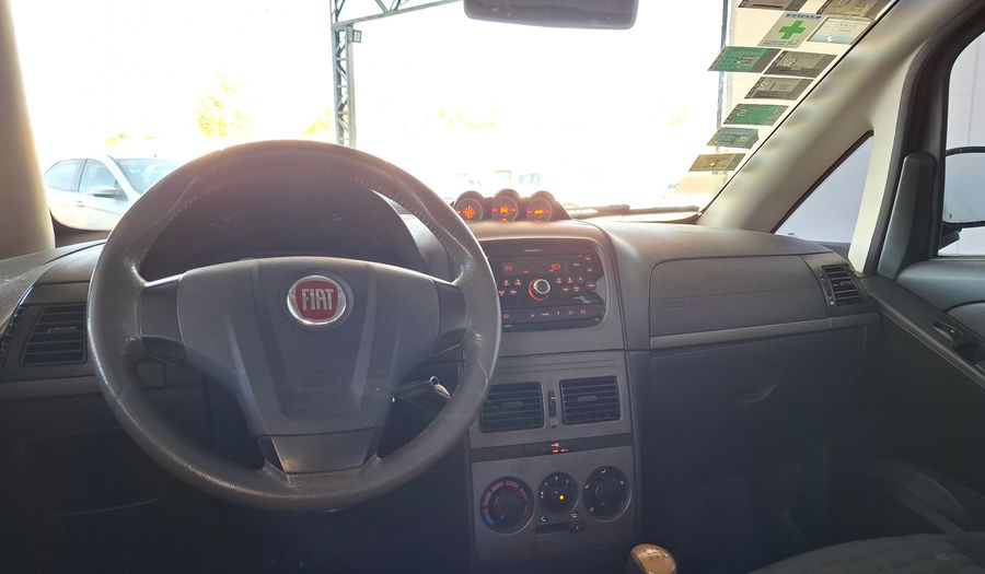 Fiat Idea 1.6 ADVENTURE 16V Minivan 2012