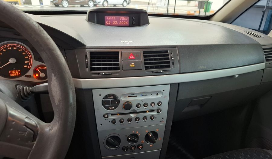 Chevrolet Meriva 1.8 8V GLS Minivan 2011