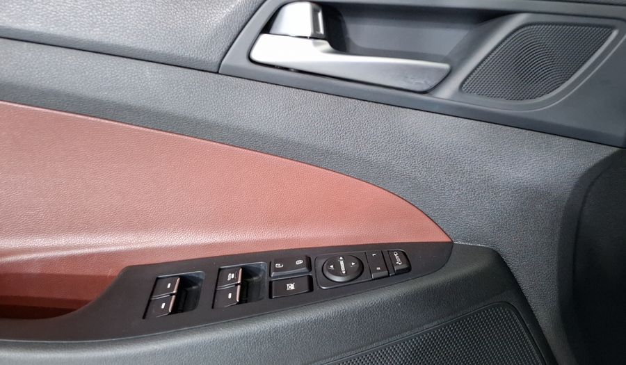 Hyundai Tucson 2.0 LIMITED TECH NAVI AUTO Suv 2018