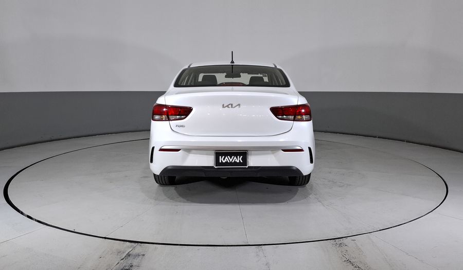 Kia Rio 1.6 L AUTO Sedan 2022