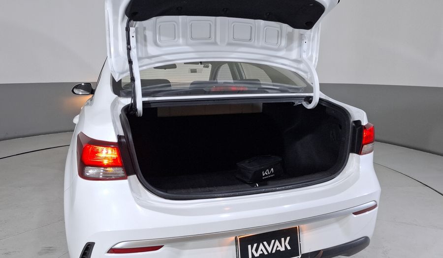 Kia Rio 1.6 L AUTO Sedan 2022