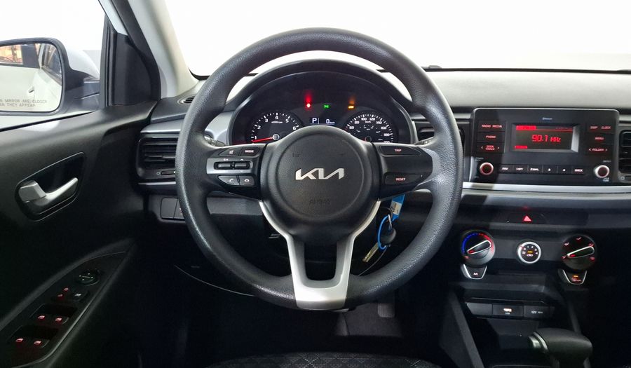 Kia Rio 1.6 L AUTO Sedan 2022