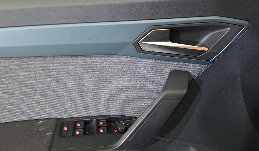 Seat Arona 1.6 XPERIENCE AUTO Suv 2024