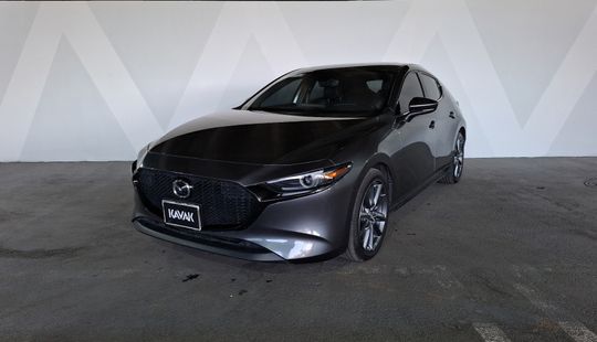 Mazda • Mazda 3