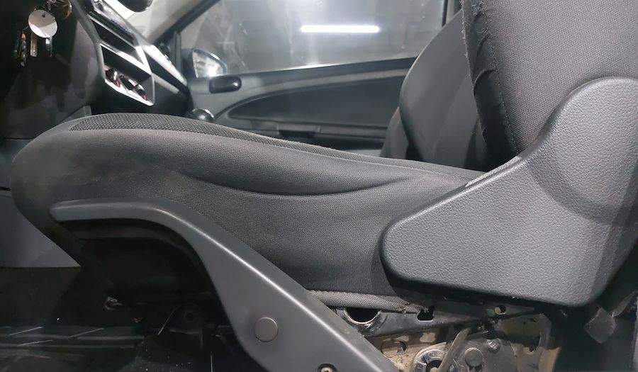 Volkswagen Saveiro 1.6 ROBUST CABINA SENCILLA Pickup 2022