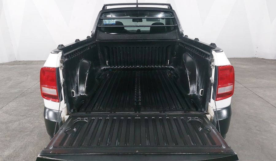 Volkswagen Saveiro 1.6 ROBUST CABINA SENCILLA Pickup 2022