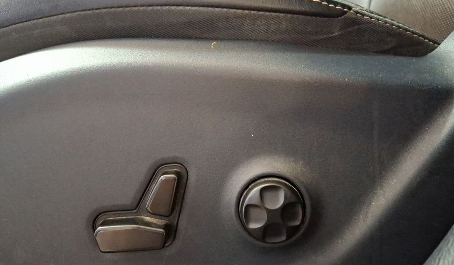 Jeep Cherokee 2.4 LIMITED PREMIUM 4X2 Suv 2016