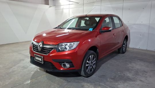 Renault • Logan