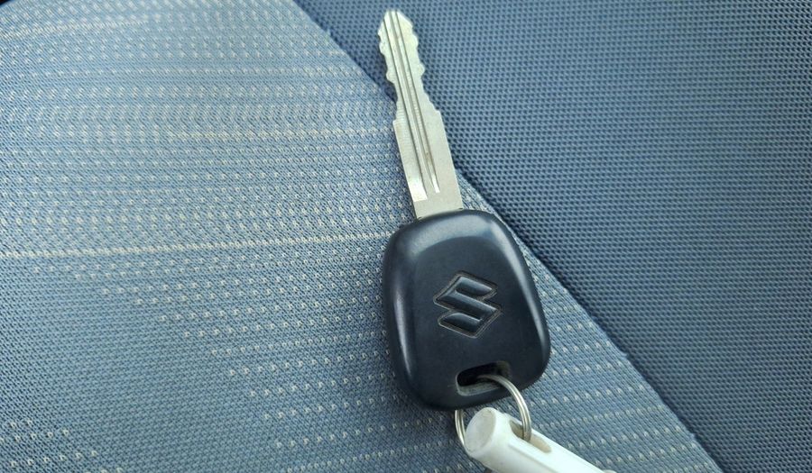 Suzuki Alto 1.0 K10 GL Hatchback 2013