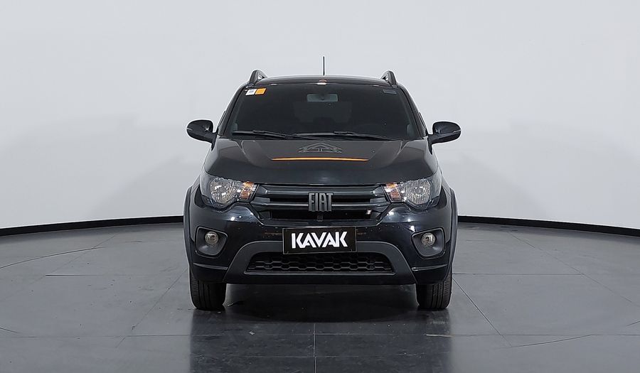 Fiat Mobi 1.0 TREKKING Hatchback 2025