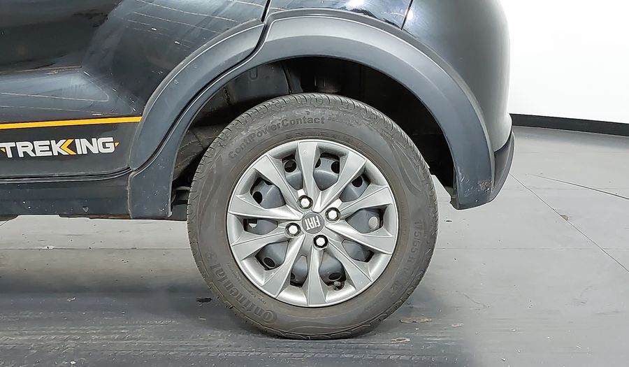 Fiat Mobi 1.0 TREKKING Hatchback 2025