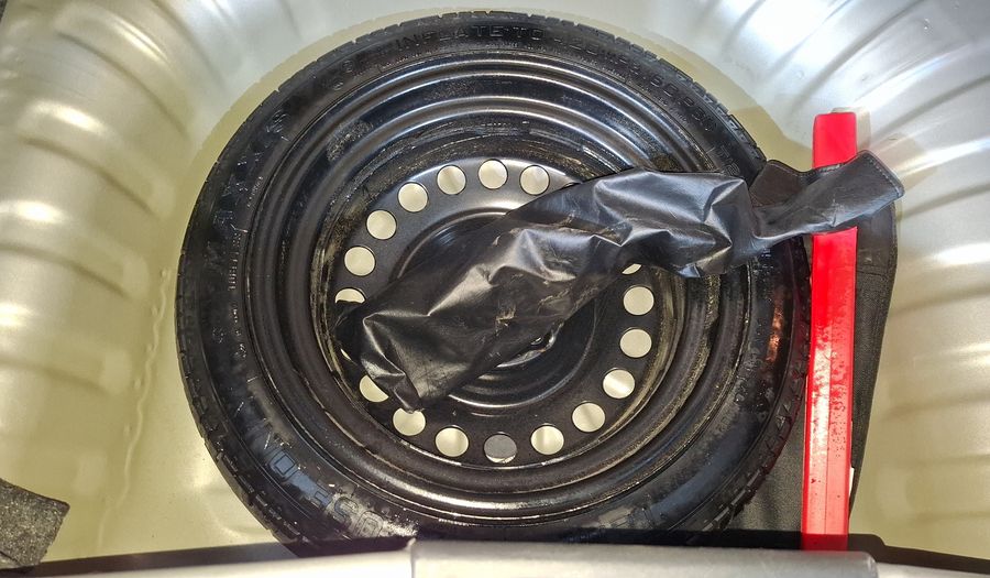 Nissan March 1.6 ADVANCE AUTO Hatchback 2023