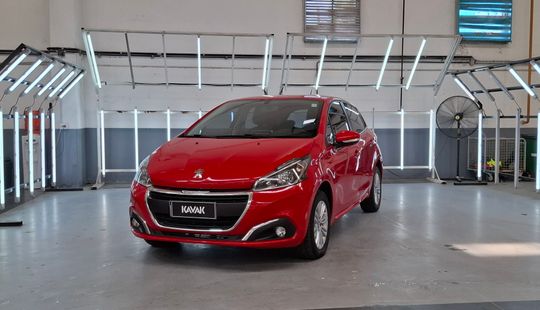 Peugeot • 208