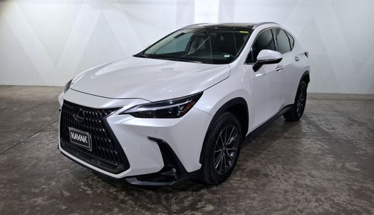 Lexus • NX