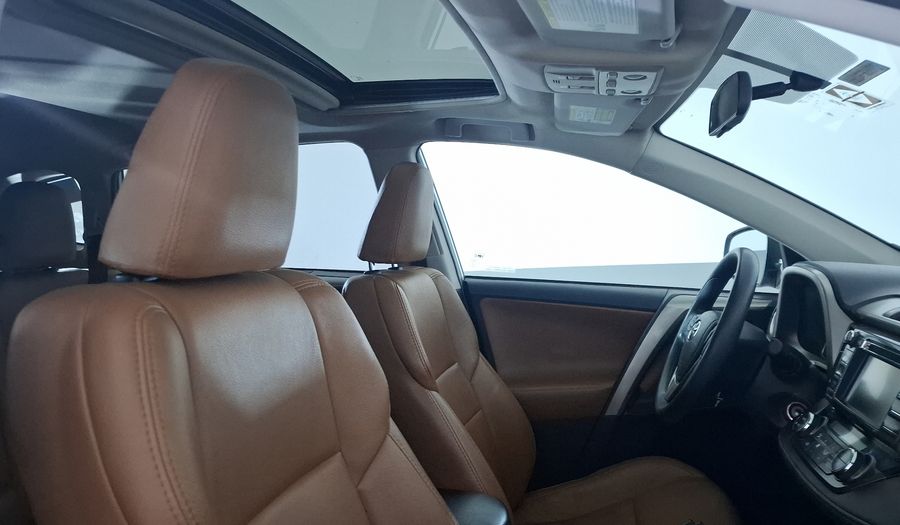 Toyota Rav4 2.5 XLE AT Suv 2013