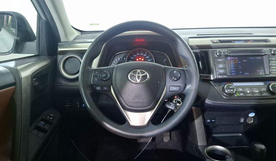 Toyota Rav4 2.5 XLE AT Suv 2013