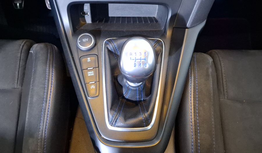 Ford Focus 2.3 RS 4WD TM Hatchback 2016