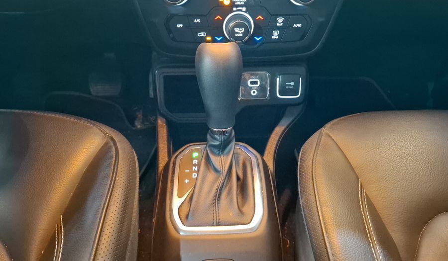 Jeep Renegade 1.8 LATITUDE AUTO Suv 2022