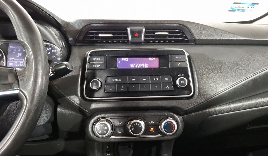 Nissan Versa 1.6 SENSE CVT Sedan 2020