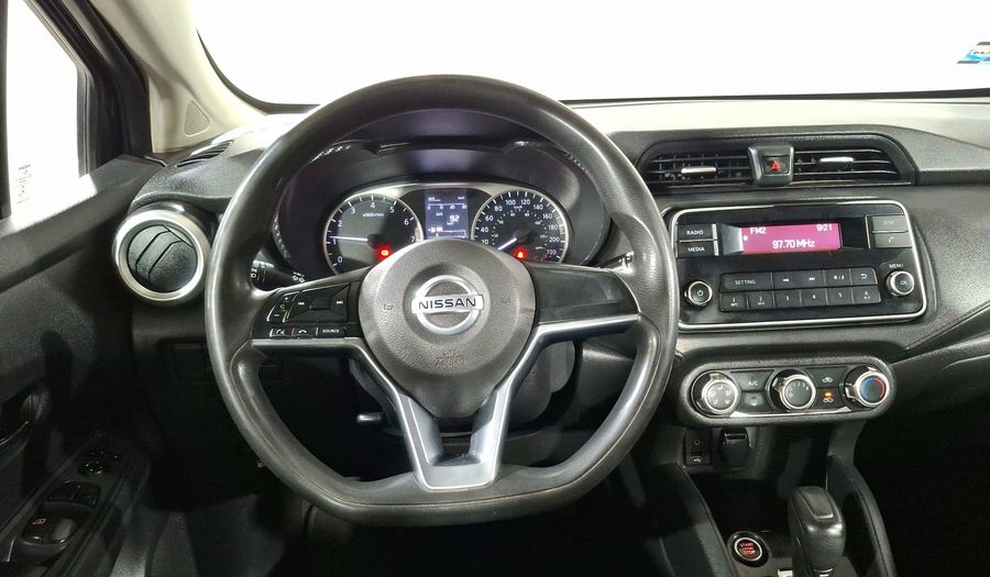 Nissan Versa 1.6 SENSE CVT Sedan 2020