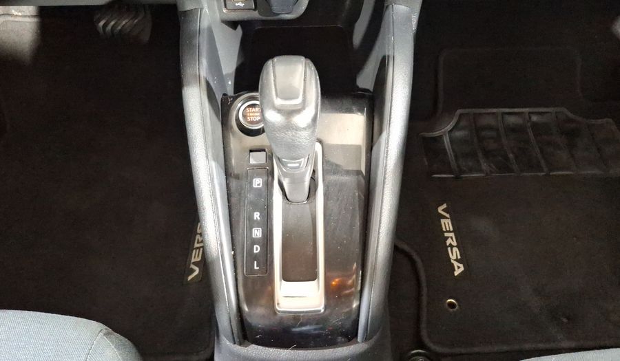 Nissan Versa 1.6 SENSE CVT Sedan 2020