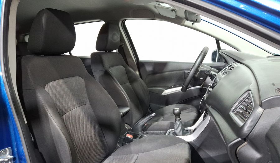 Suzuki S-cross 1.6 GL MT Suv 2015