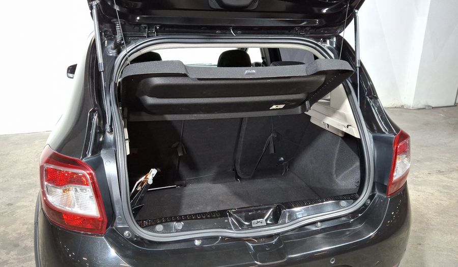 Renault Stepway 1.6 INTENS MT Hatchback 2019