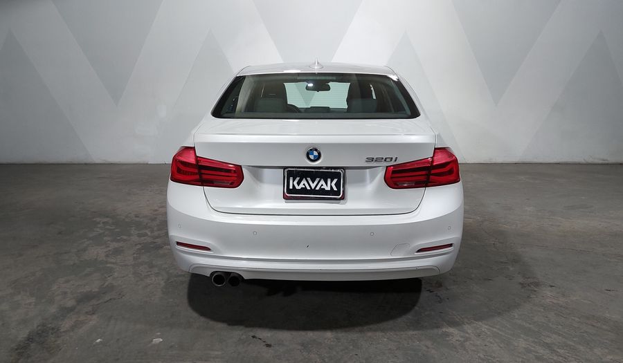 Bmw Serie 3 2.0 320IA EXECUTIVE AUTO Sedan 2018