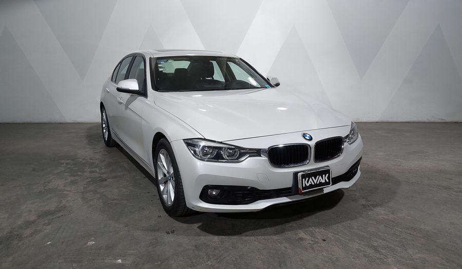 Bmw Serie 3 2.0 320IA EXECUTIVE AUTO Sedan 2018