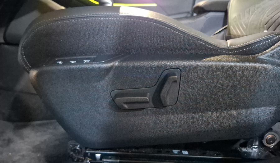 Peugeot 2008 1.2 GT AUTO FL Suv 2024