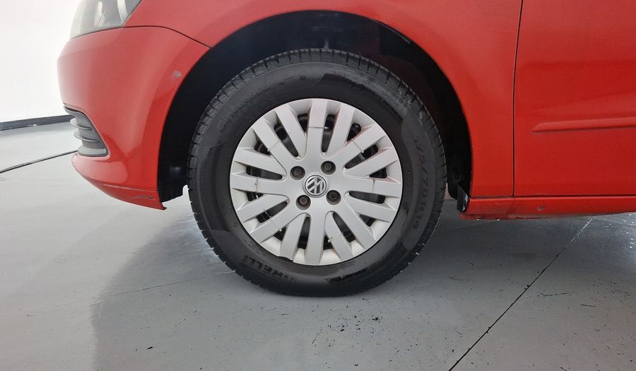 Volkswagen Gol 1.6 CL AC MT Hatchback 2015