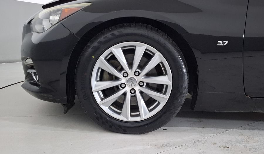 Infiniti Q50 3.0 400 SPORT Sedan 2017