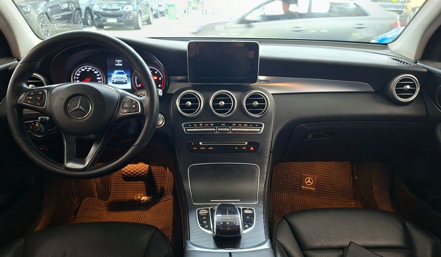 Mercedes Benz Clase Glc 2.1 GLC 220 D 4MATIC AUTO Suv 2017