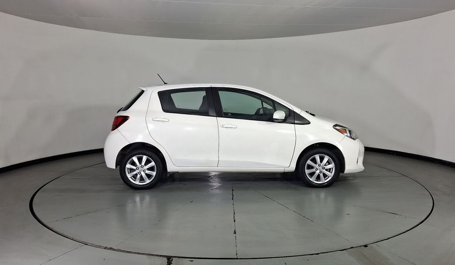 Toyota Yaris 1.5 PREMIUM AT 5PTAS Hatchback 2015