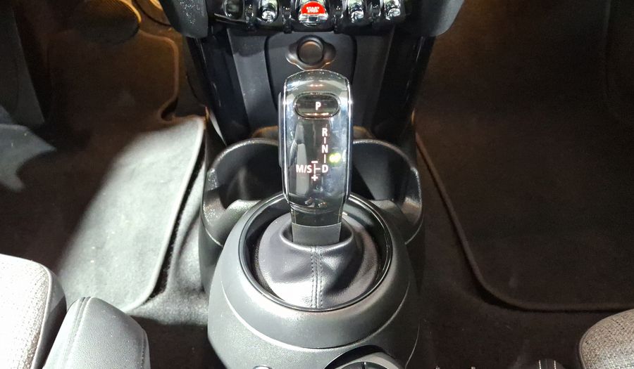 Mini Cooper 1.5 COOPER CHILI DCT Hatchback 2021