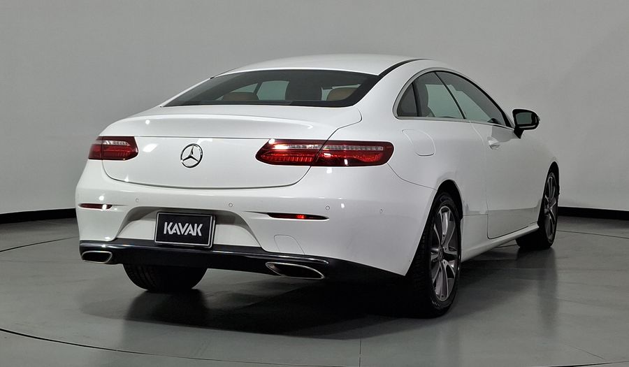 Mercedes Benz Clase E 2.0 300 AUTO Coupe 2019
