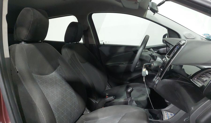 Chevrolet Spark 1.4 PREMIER C Hatchback 2021