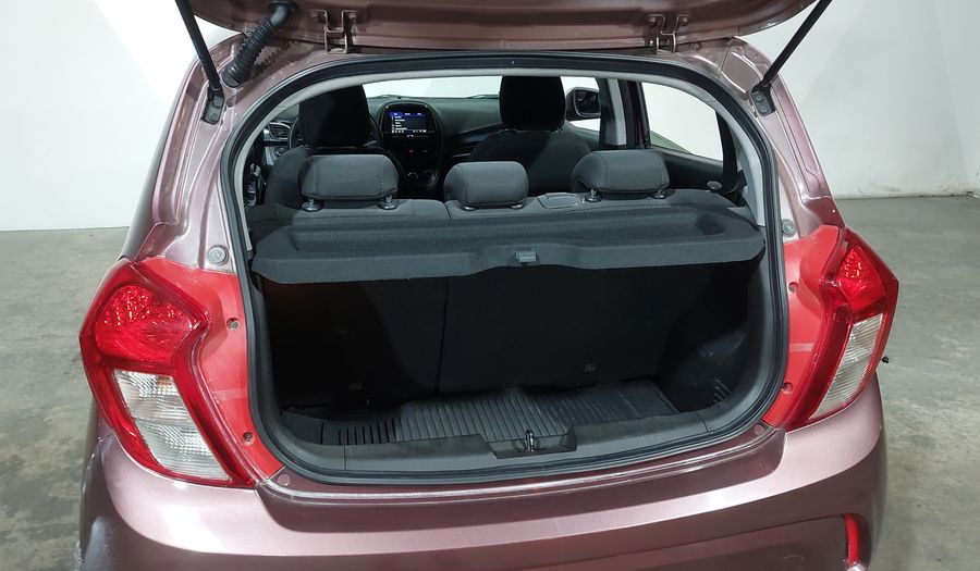 Chevrolet Spark 1.4 PREMIER C Hatchback 2021