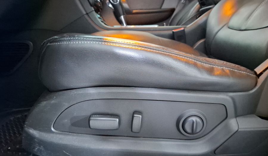 Chevrolet Traverse 3.6 TRAVERSE LT B AT Suv 2015