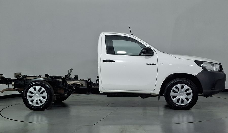 Toyota Hilux 2.7 CHASIS CABINA Pickup 2023