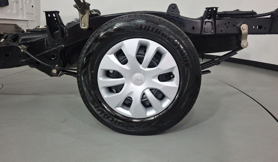 Toyota Hilux 2.7 CHASIS CABINA Pickup 2023