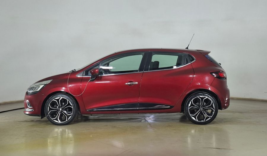 Renault Clio 0.9T DYNAMIQUE RED Hatchback 2018