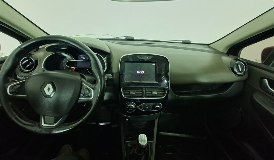Renault Clio 0.9T DYNAMIQUE RED Hatchback 2018